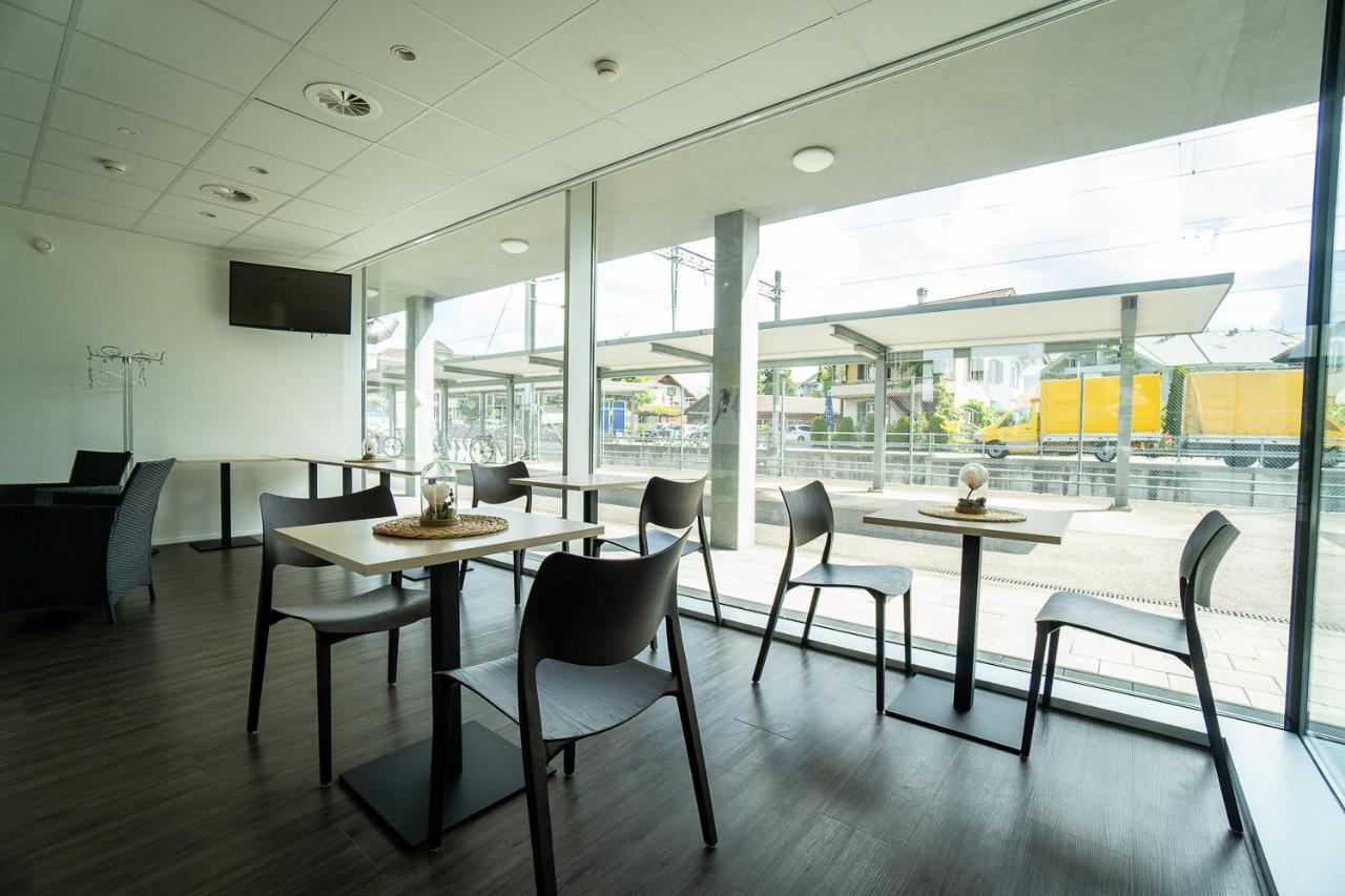 Los Lorentes Hotel Bern Airport Бельп Экстерьер фото
