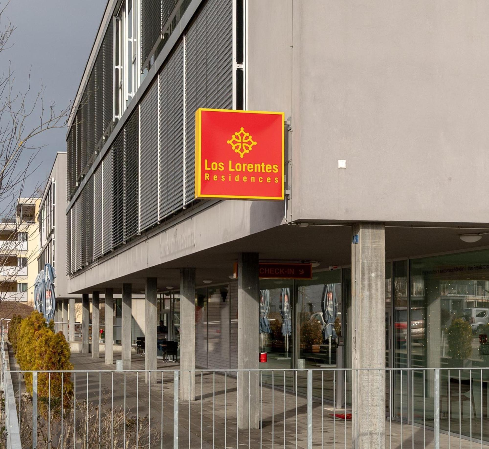 Los Lorentes Hotel Bern Airport Бельп Экстерьер фото